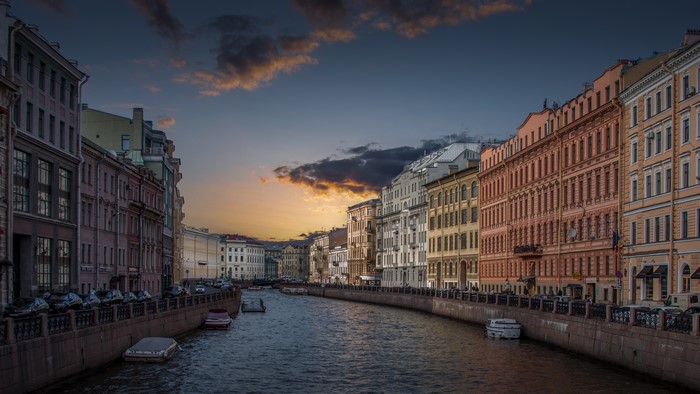 4K Evening Canal in St. Petersburg