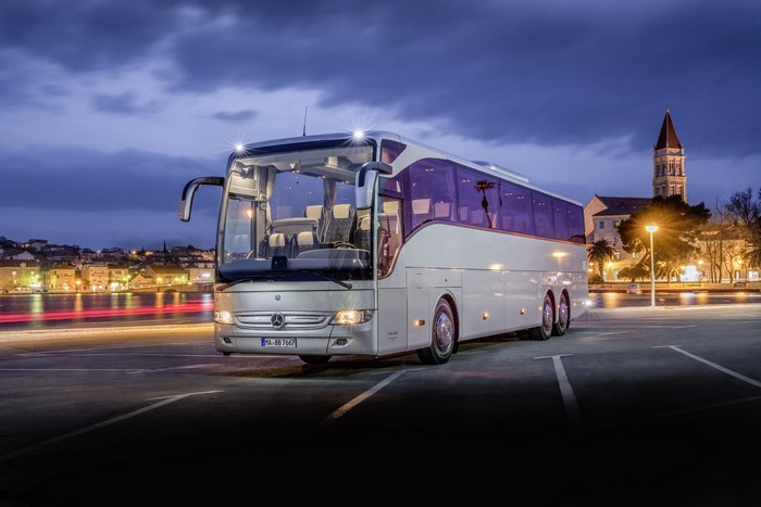 4K Mercedes-Benz Tourismo Bus at Dusk