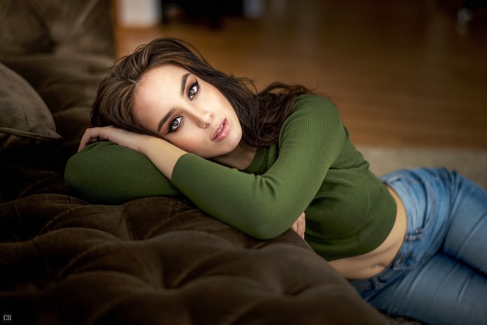 Anna Bous by Chris Bos