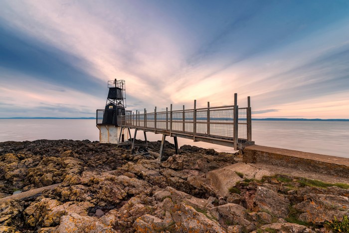 Battery Point Lighthouse, England, Coast, Stones
