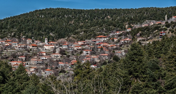 4K Roino Tripoli Greece Houses Forests Hill