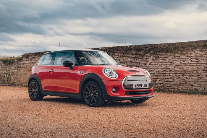 Red 2020 Mini Cooper SE Level 3