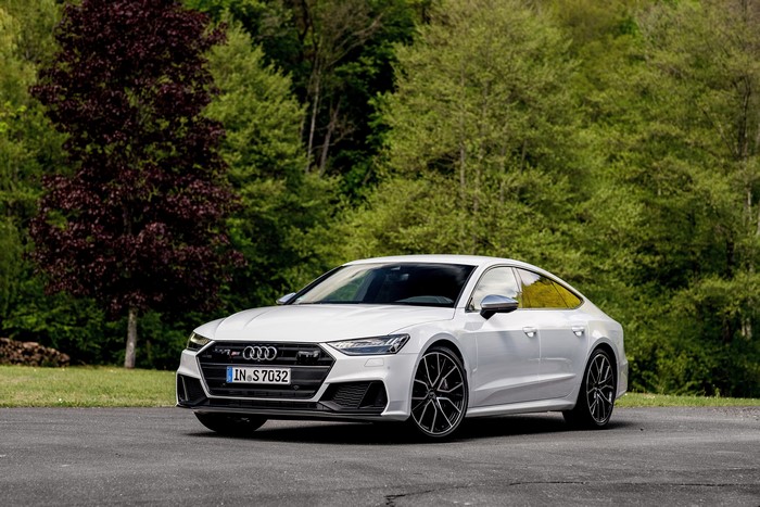 4K Audi S7 Sportback 2019 White Metallic