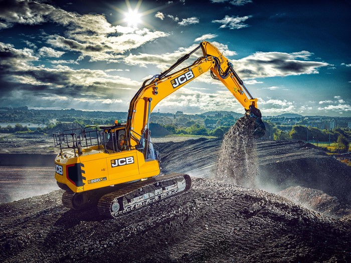 4K JCB 220X LC Excavator Moving Dirt Under Sun