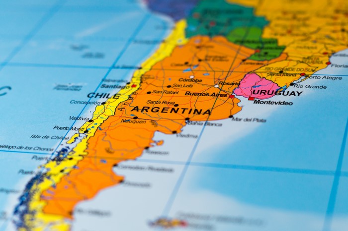 Map of South America showing Argentina, Chile, and Uruguay