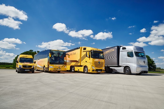 Mercedes-Benz Sprinter, Travego, Actros Safety Vehicles