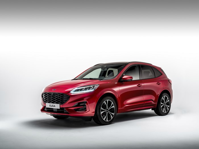 4K Red Ford Kuga ST-Line X EcoBlue Hybrid 2020