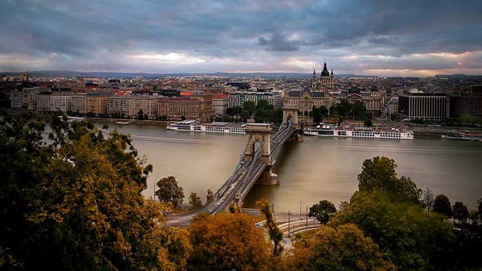 4K Budapest Chain Bridge over Danube River with St. Stephen's Basilica