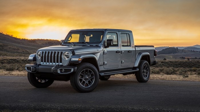 4K Grey Jeep Gladiator Overland Pickup Truck