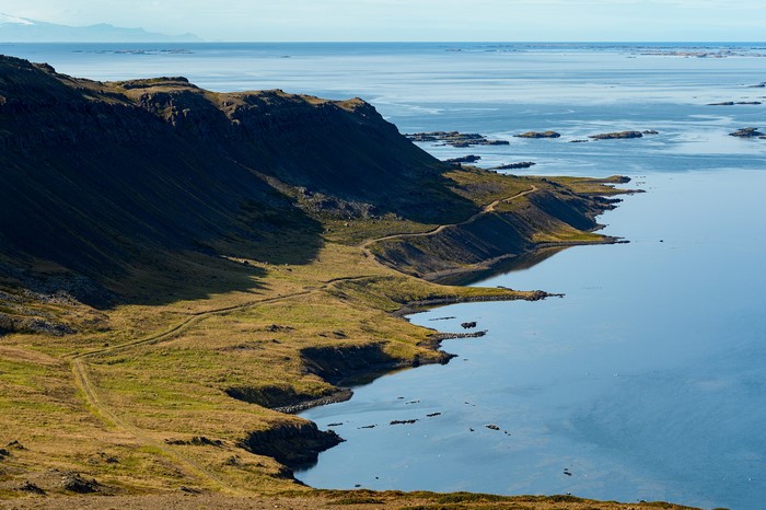 4K Iceland Coastline with Mountains and Ocean