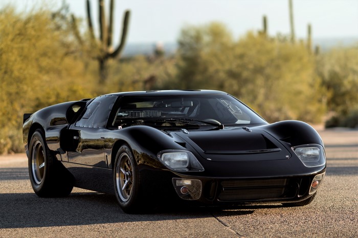 Black Ford GT40 Mk I 1965 Superformance