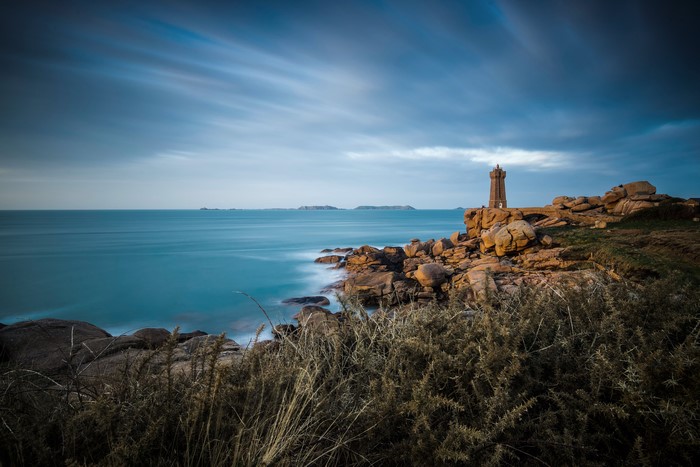 Mean Ruz Lighthouse, Ploumanac'h, Brittany, France