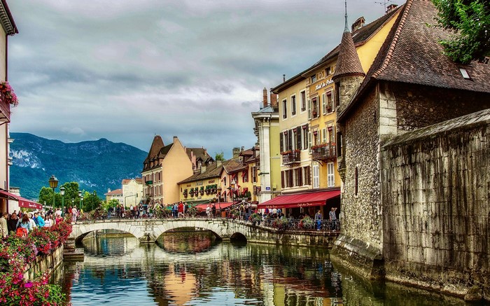 Annecy Thiou River Bridges and Houses, France