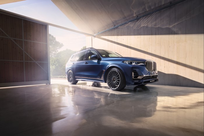 4K 2020 Alpina XB7 Crossover