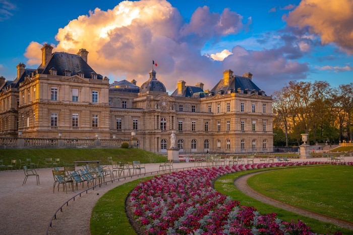 Luxembourg Palace and Gardens in 4K
