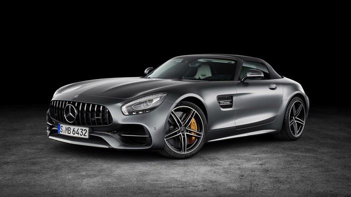4K Mercedes-Benz AMG GT Metallic Grey