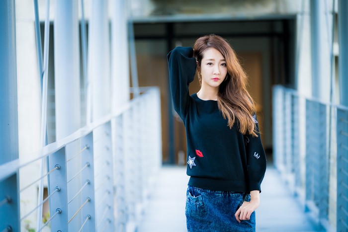 4K Asian Woman Wearing Black Sweater
