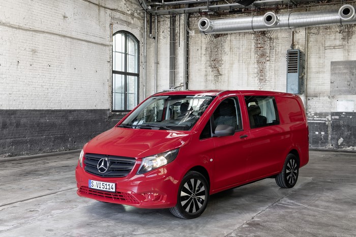 Red Mercedes-Benz Vito Mixto Minivan