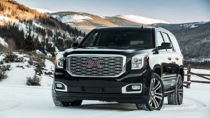 2018 GMC Yukon Denali in Metallic Black on Snow