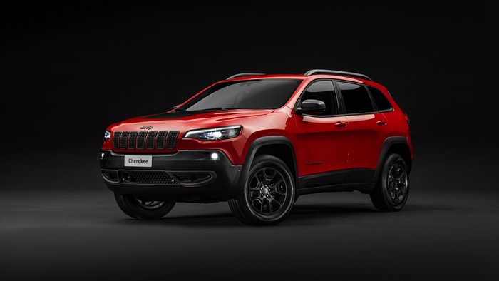Red Jeep Cherokee Trailhawk SUV