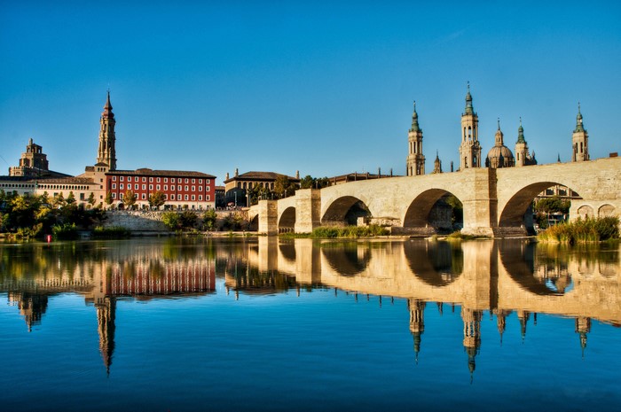 4K Zaragoza river Ebro Spain bridges and cathedral reflection