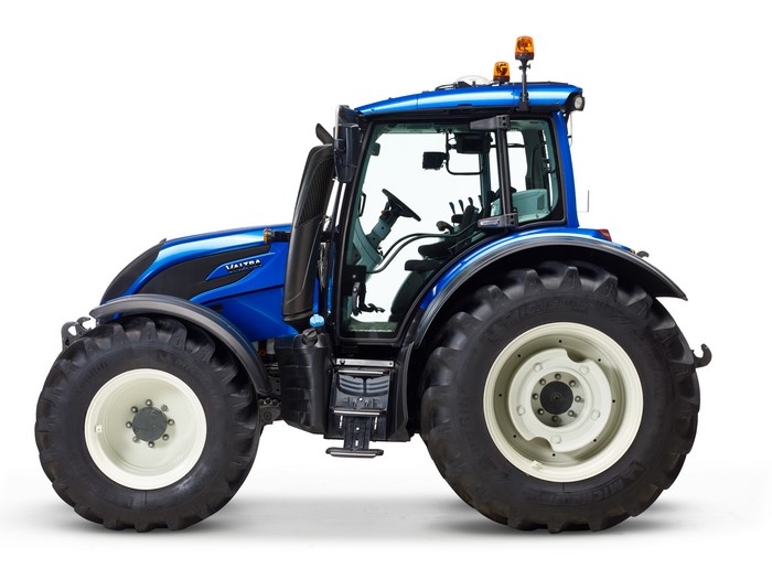 Valtra N174 Tractor