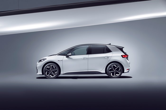 White Volkswagen ID.3 1ST Worldwide 2020