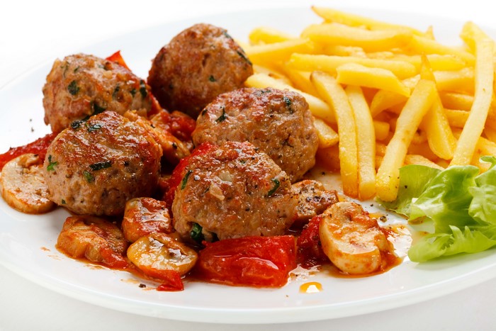 Frikadeller with French fries and mushrooms