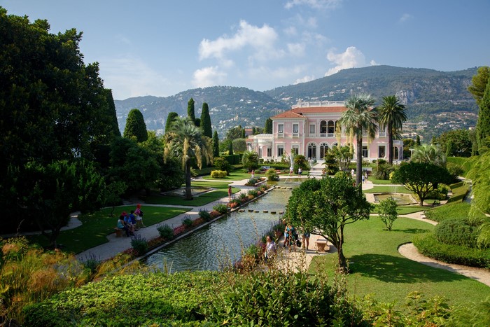 Villa Ephrussi de Rothschild with pond and garden