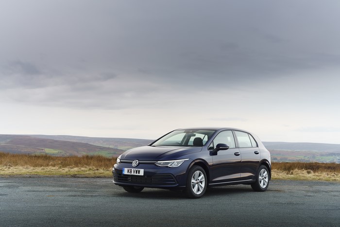 Volkswagen Golf Life 2020 Blue Metallic