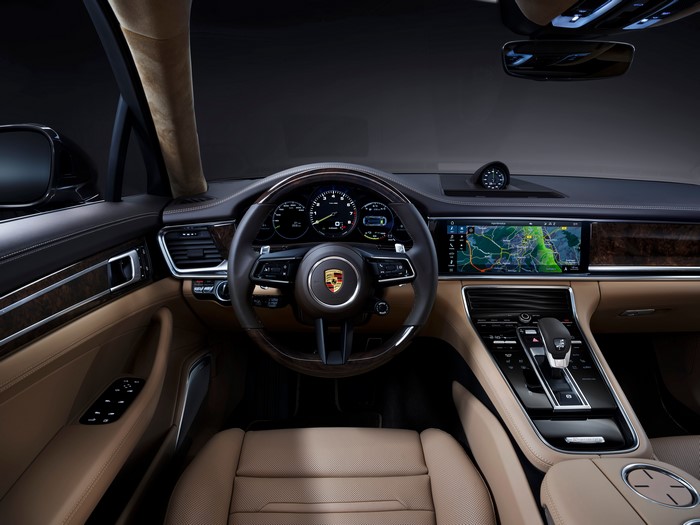 2020 Porsche Panamera 4S E-Hybrid Executive Interior