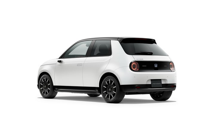 4K 2020 Honda e JP-spec Metallic White