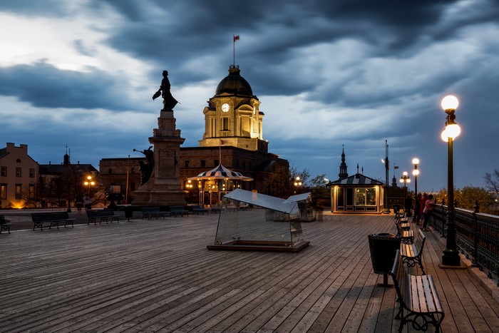 Quebec City monument and street lights at dusk
