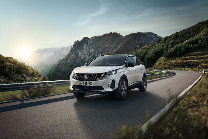 Peugeot 3008 HYBRID4 Crossover on Mountain Road