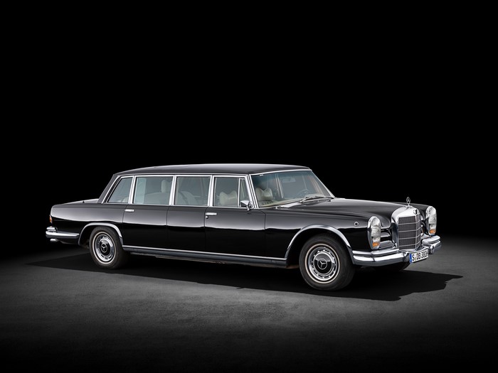 Black Mercedes-Benz 600 Pullman Limousine