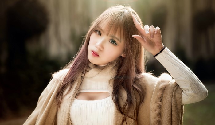 4K Asian Woman with Brown Hair Gesture