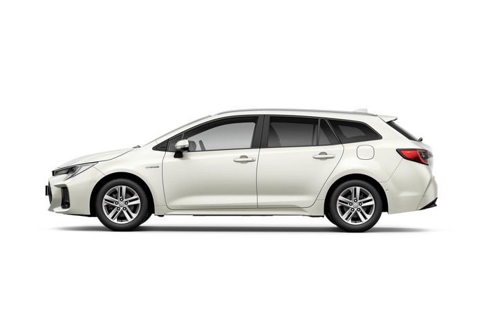 2020 Suzuki Swace Estate Car