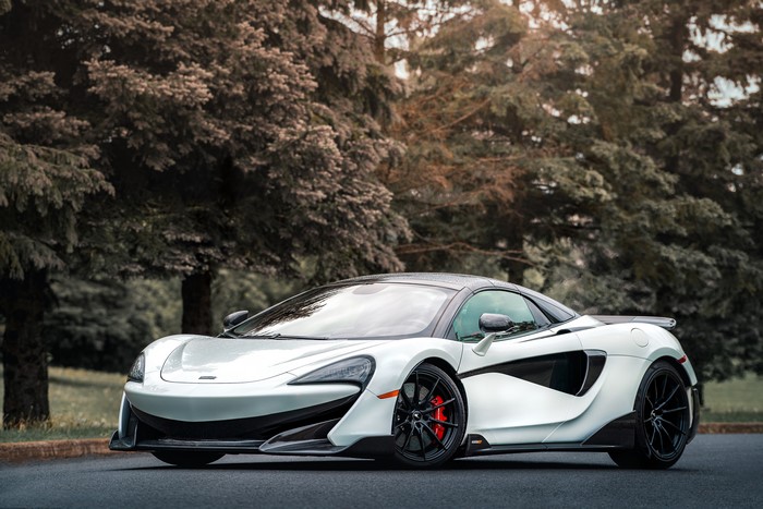 White McLaren 600LT Spider