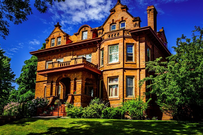 Historic brick mansion in Duluth, Minnesota