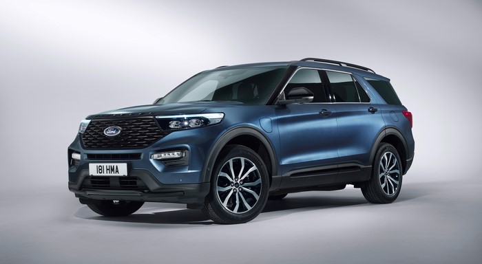 Ford Explorer Plug-in Hybrid ST-Line Crossover