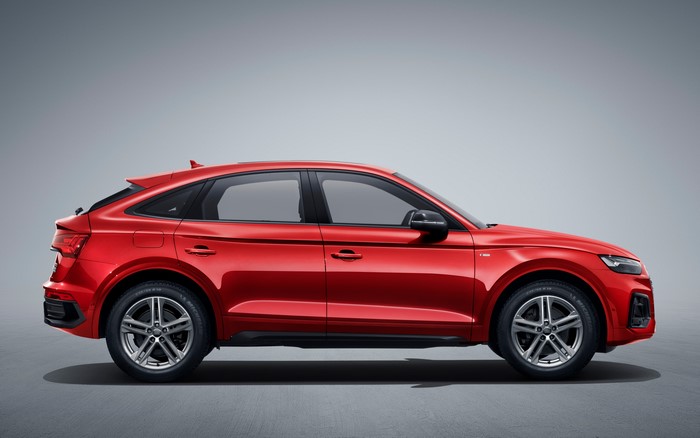 Audi Q5L Sportback 45 TFSI quattro S line Crossover