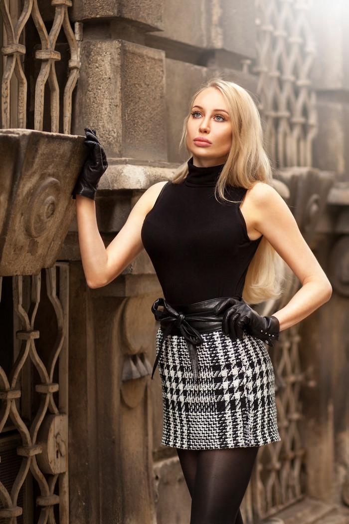 Kristina in Elegant Black and White Outfit