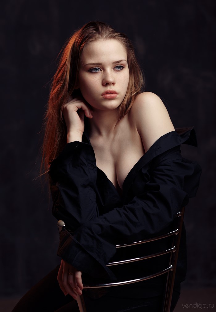 Angelina by Evgeniy Bulatov