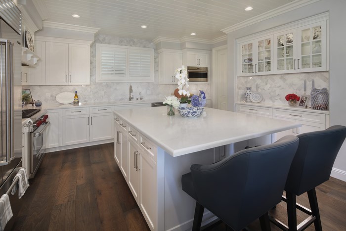 Kitchen Interior Design with Island and Chairs