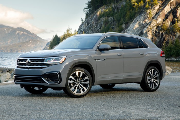 2020 Volkswagen Atlas Cross Sport SEL R-Line