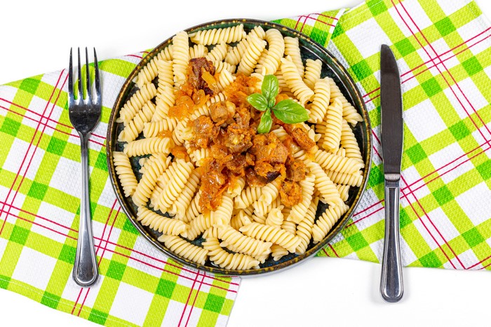 Pasta with Meat Sauce and Basil