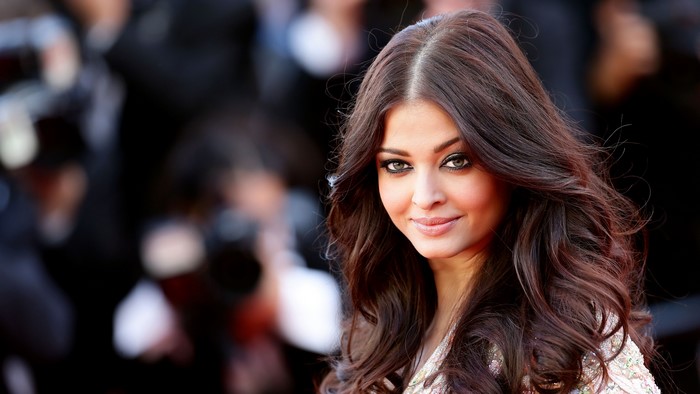 Aishwarya Rai with Brown Hair
