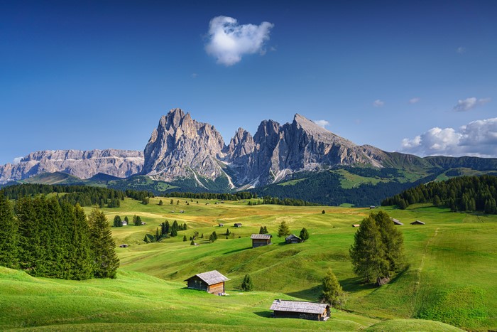Stunning Alps Valley in South Tyrol Italy 4K