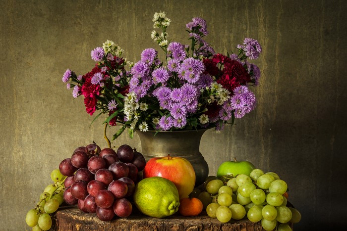 Still-life with Grapes and Flowers in a Vase