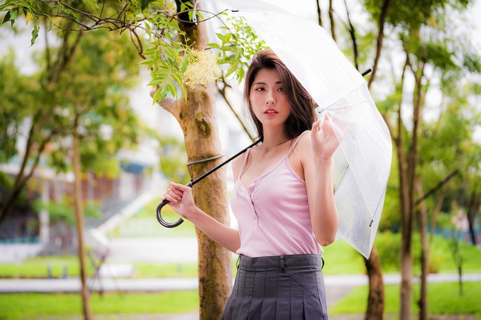 4K Asian Woman with Umbrella and Singlet